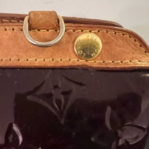 Louis Vuitton Amarante Monogram Vernice - Picture 13 of 16
